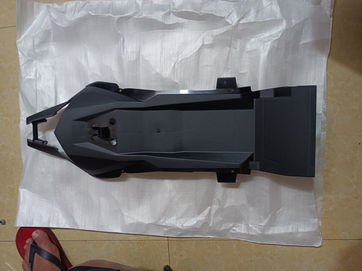 川崎忍者400后尾底板 全新