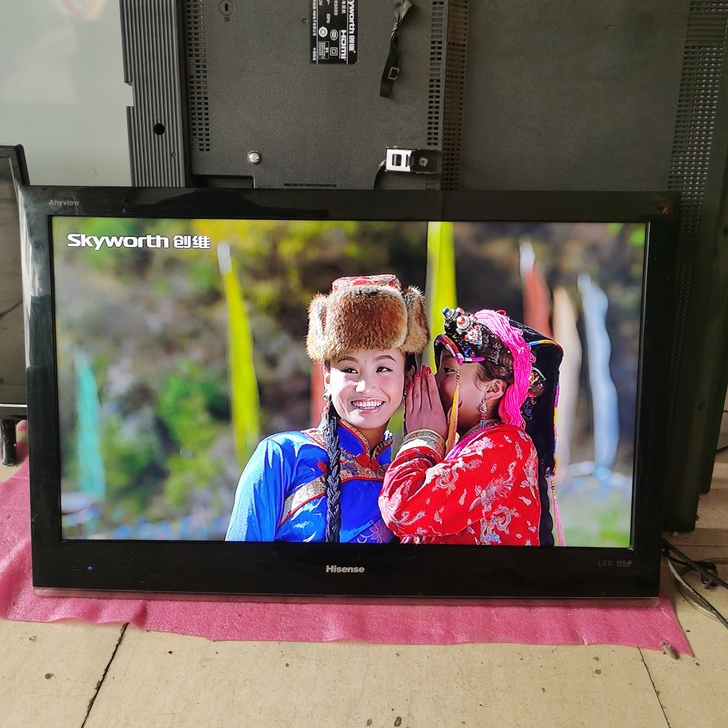 海信32寸超薄高清LED液晶电视