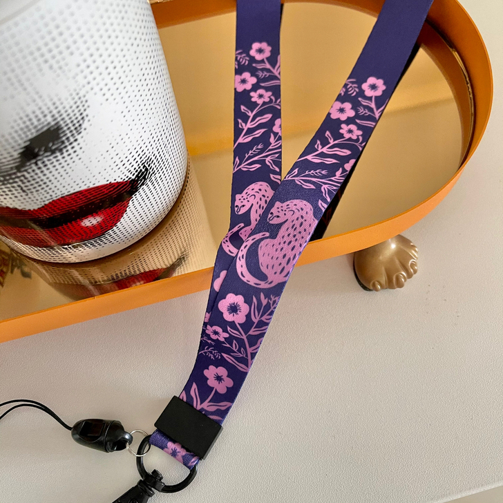 紫色豹子手机挂绳挂脖绳手腕带钥匙防丢绳宽带...