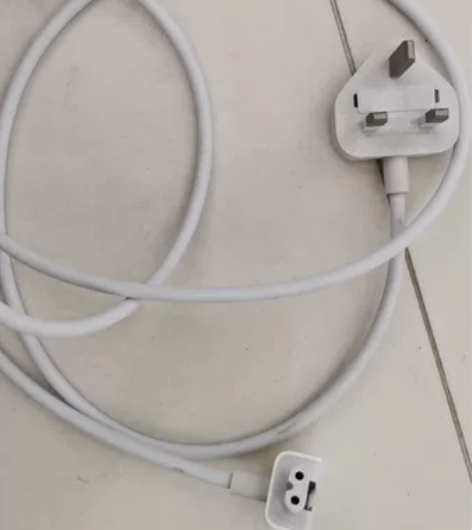 老型号的苹果电脑电源线，一直吃灰状态， 感...