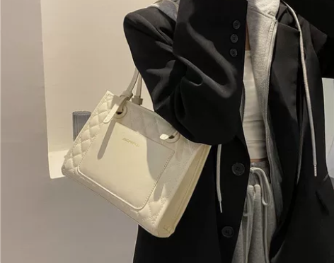 【含泪出售】托特女士包包复古2021秋冬新...
