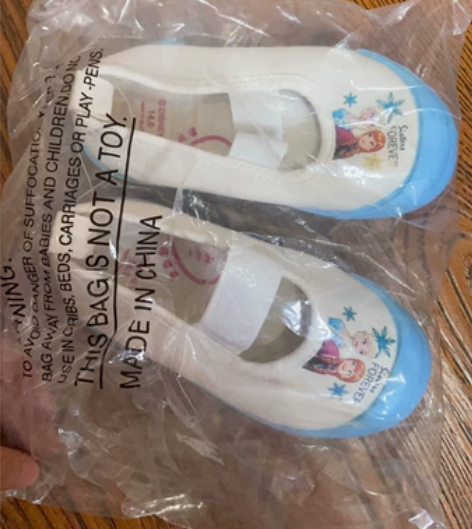 冰雪奇缘小码室内幼儿园小白鞋 有14和15...