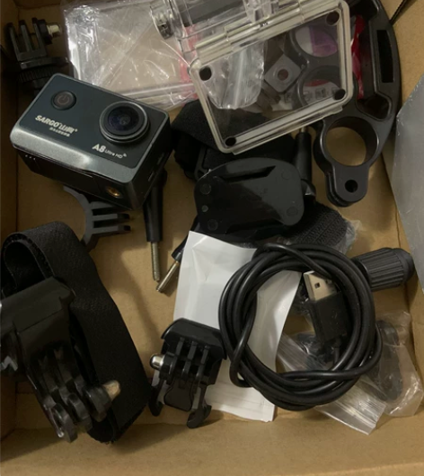 山狗A8 ，机车卖掉了。随缘出 感兴趣的话...