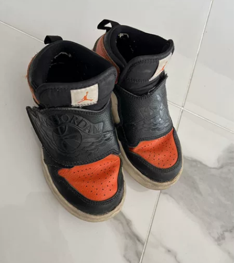 乔丹aj1 飞翼 魔术贴款， 12C 正品...