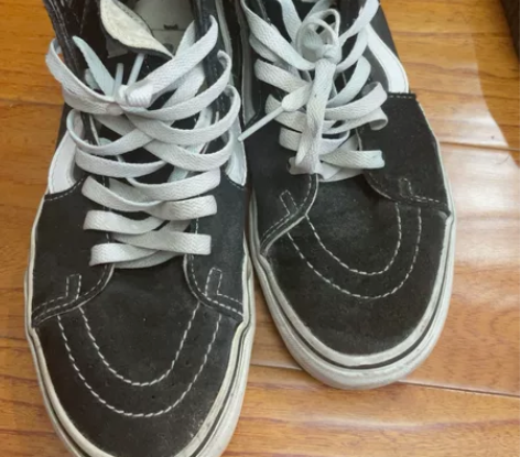 Vans高帮鞋便宜出 感兴趣的话点“我想要...