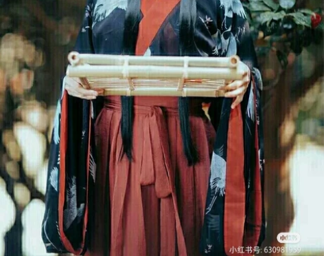 兰若庭 全新一整套，吊牌还在 未洗 未穿