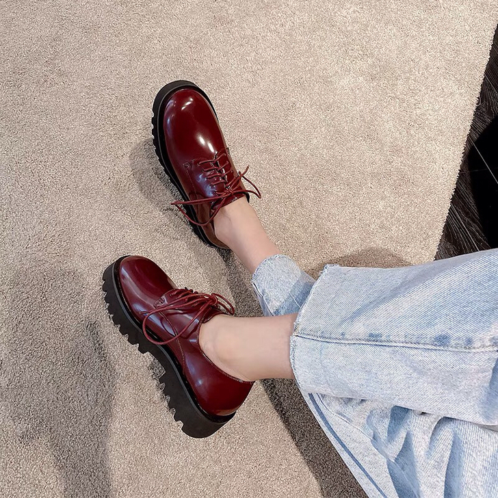 全新36码～没穿过～后两图实物图～满意的滴...