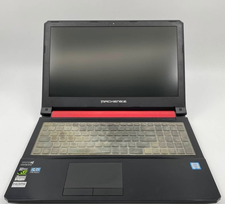 机械师T57游戏本 6代i7+8+240G...