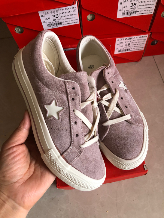 全新 名匡板鞋，香芋紫，35-39码都还有号