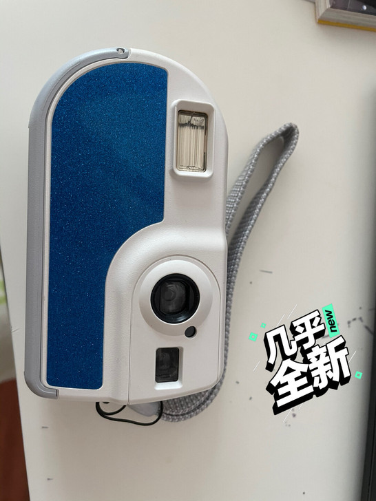 宝丽来 Polaroid。相机 izone...