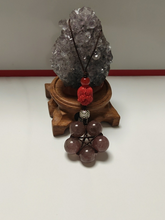 手机挂件包挂钥匙挂件U盘挂件，标价是一个的...