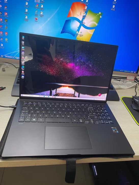 LG gram 2021款16英寸超轻薄窄...