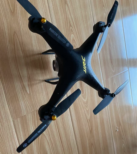 全套无人机设备：JJR/C智能定高200万...