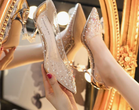 法式凉鞋2021年夏季新款水晶网红透明高跟...