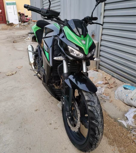 19年6月上牌山洋国四电喷大蟒蛇200。精...