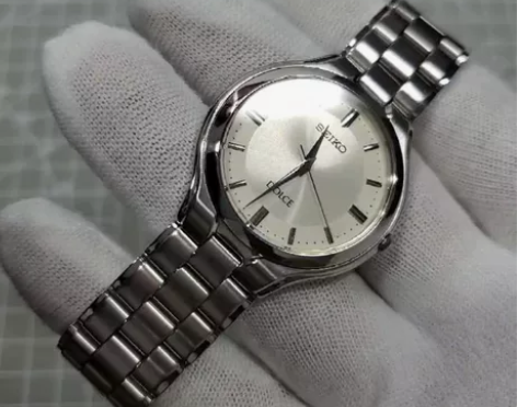 SEIKO DOLCE 精工朵儿 8j41...