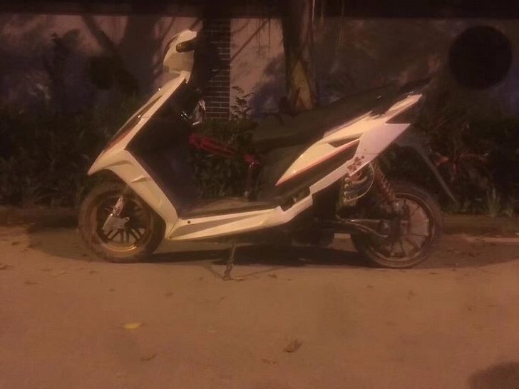 要什么拆什么没电瓶其他都有万拉三鬼火战速鬼五