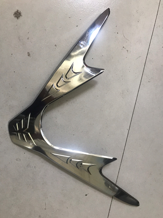 pcx150外壳改装前v型装饰板我车白色不...