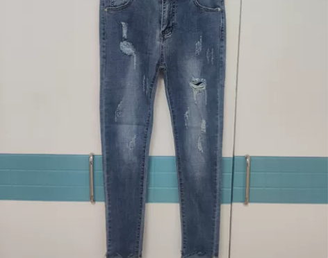 全新精品经典紧身小脚破洞牛仔裤女基础铅笔裤...