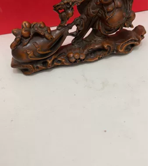 早期收藏的一个黄杨木弥勒佛摆件车摆，做工精...