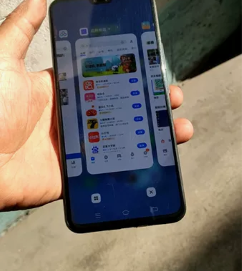 vivoS7，5G全网通，8+256G，王...