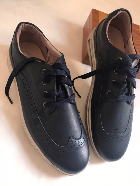 英伦布洛克休闲皮鞋 （44码）