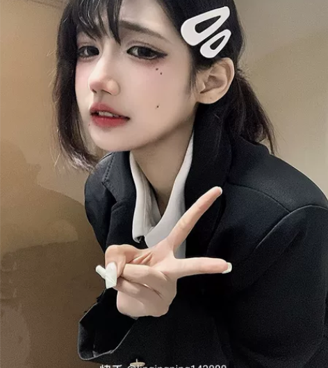 收一台摩托罗拉x30，12+256或者8+...