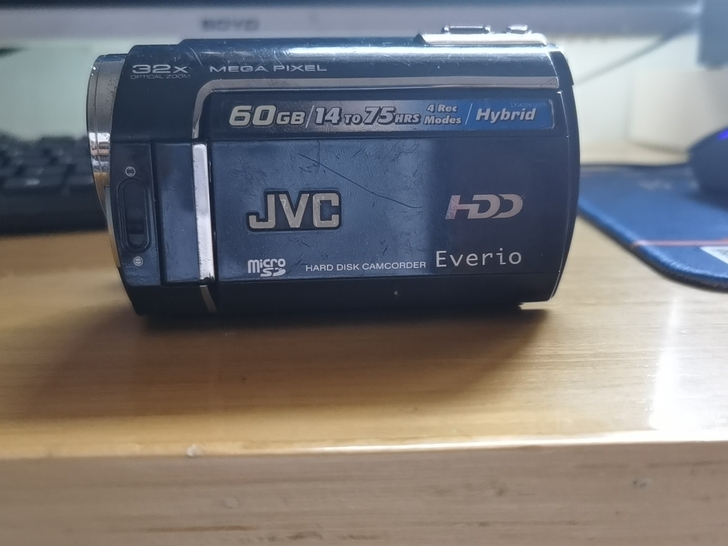 JVC GZ-MG465BAH摄像机 高清...