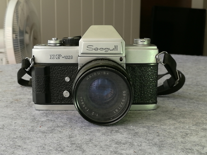 海鸥DF102B单反胶卷相机