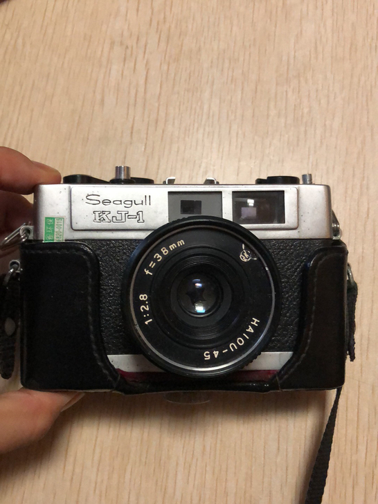 海鸥KJ-1相机，成色如图，不知好坏，没测...