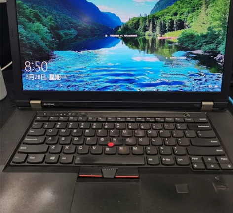 Thinkpad T530，132％sRG...