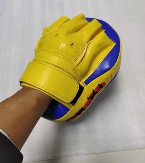 拳击弧形手靶泰拳靶MMA搏击训练靶家庭拳击...