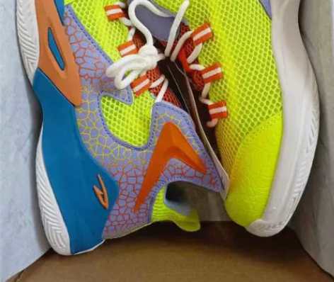 德尔惠儿童鞋子秋季网面透气防滑男女童篮球鞋...