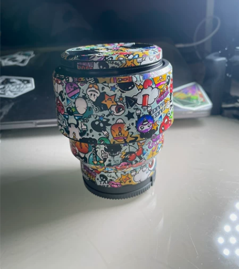 索尼85F1.8原厂镜头，贴膜使用，灰擦了...