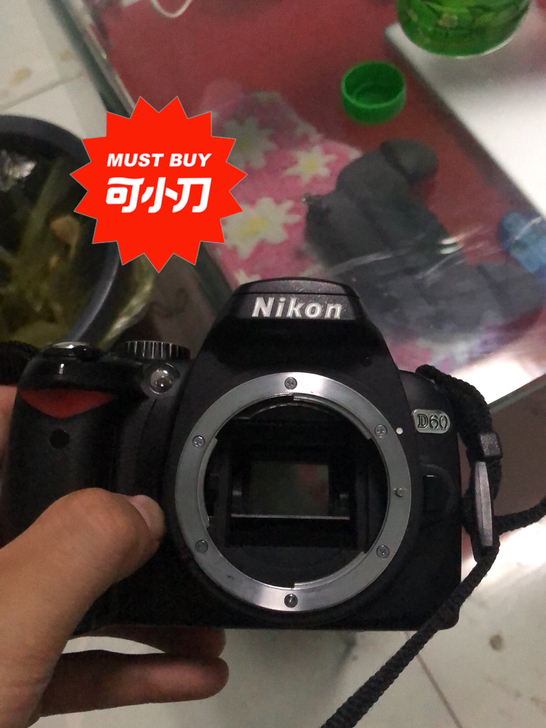 尼康D60机身