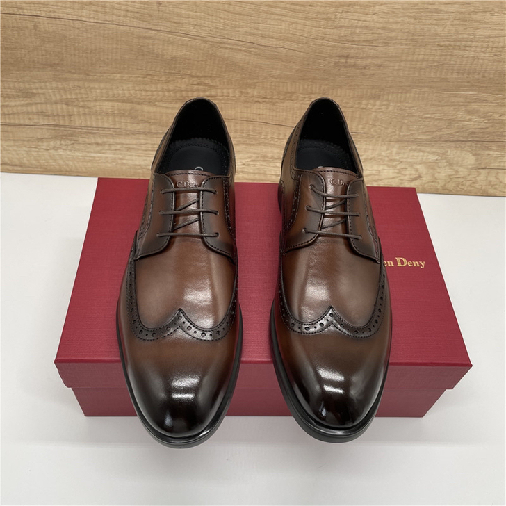 意大利克雷斯丹尼布洛克雕花商务休闲鞋