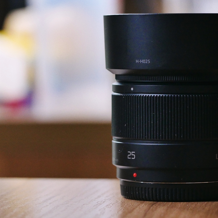 松下25mmf1.7镜头