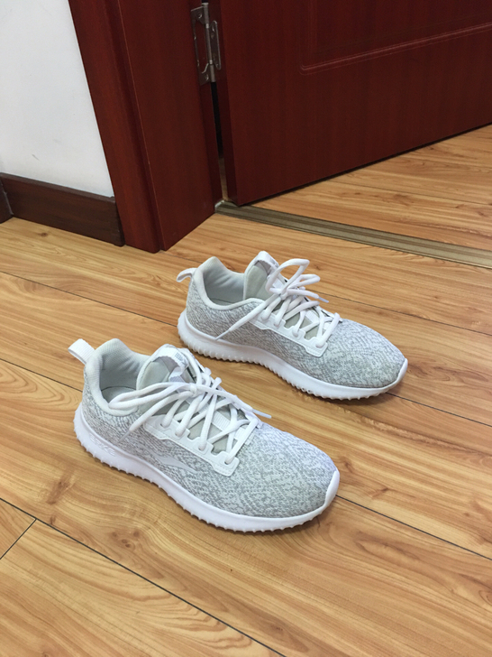 ERKE鸿星尔克女鞋2021新款夏季跑步鞋...