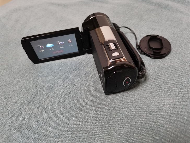 欧达z35w型号DV，触摸屏，可连无线，任...