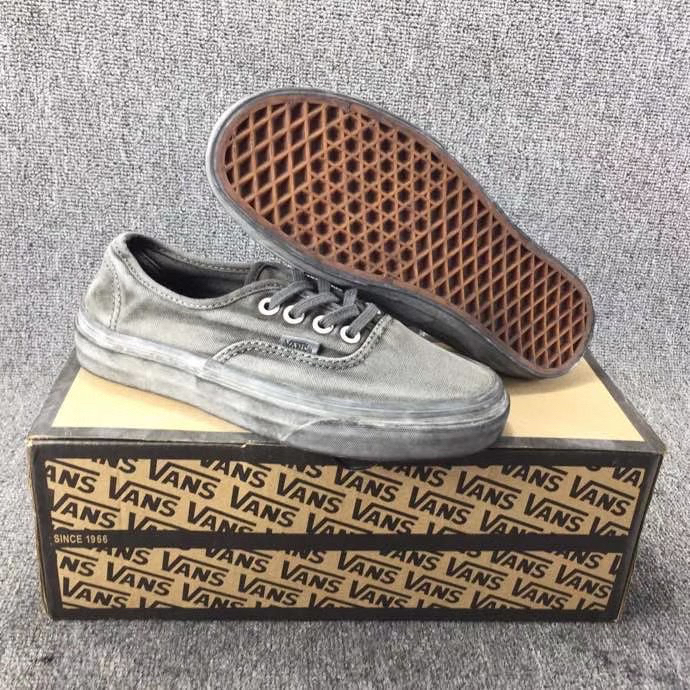 vans aut 小脏鞋36码，偏小一点，...