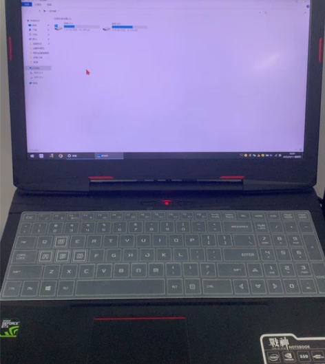 战神Z7-kp7EC，i7-8750H，1...