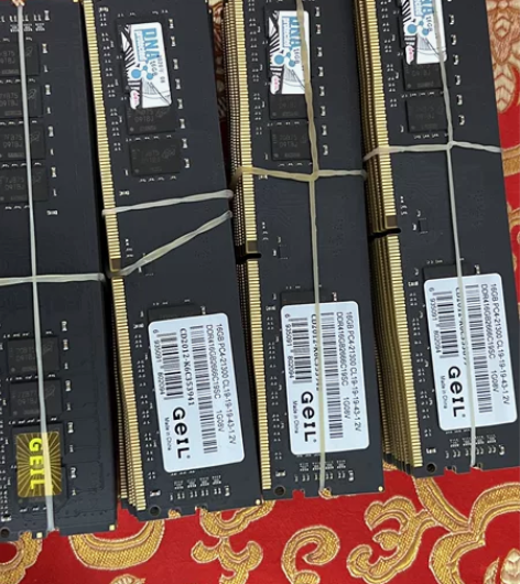 出冲新金邦16g2666 100个原装终身...