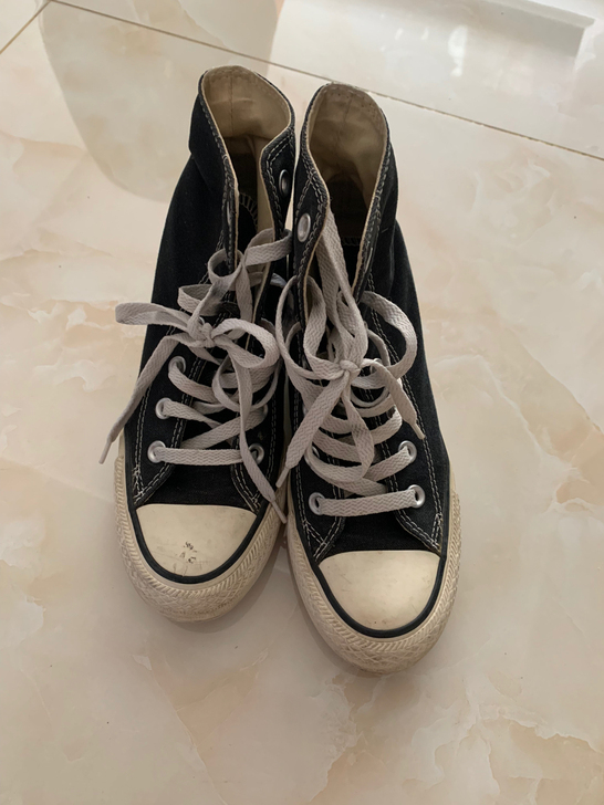 匡威高帮板鞋37码