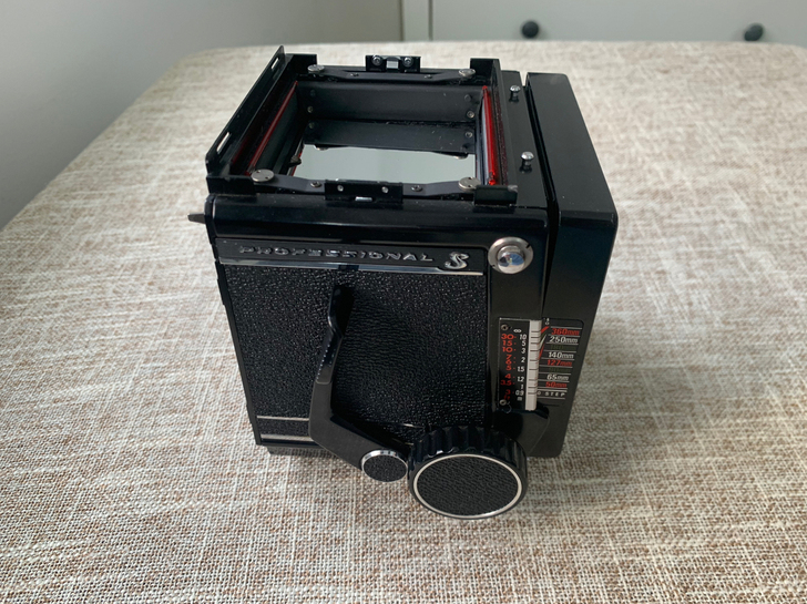 玛米亚rb67pro s机身，功能全好，成...