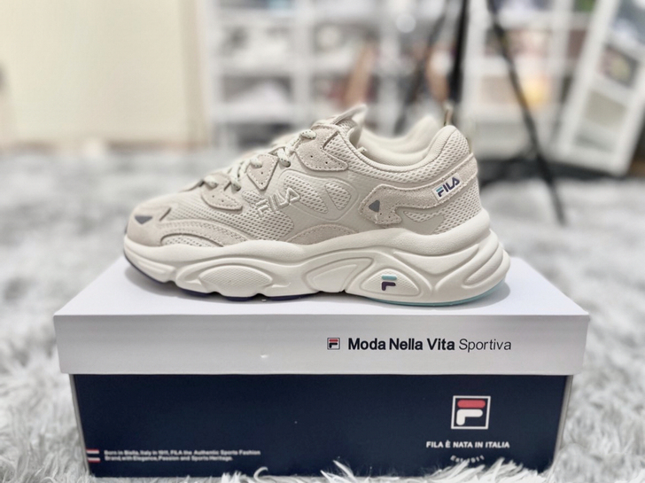 斐乐FILA火星鞋老爹女鞋