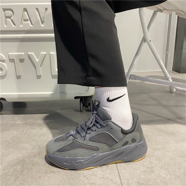 港风复古厚底透气情侣老爹鞋ins超火黑武士...