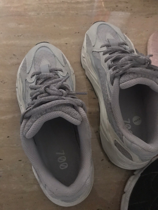 买小了一码就穿了一两次 39码