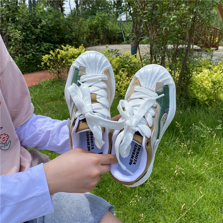 urYsn 帆布鞋   白色的 穿过一次