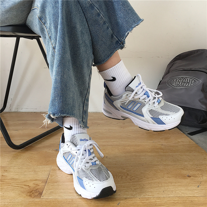 易少年 夏季网面透气复古老爹鞋女ins超火...