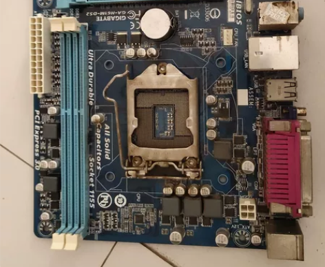 主板技嘉H61M-DS2 3.0(H61芯...